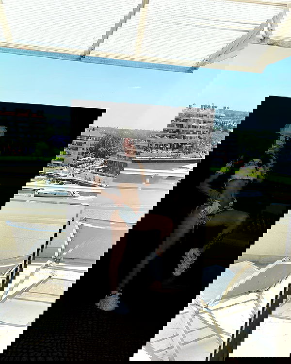 shunli__mei image ~ Altpins