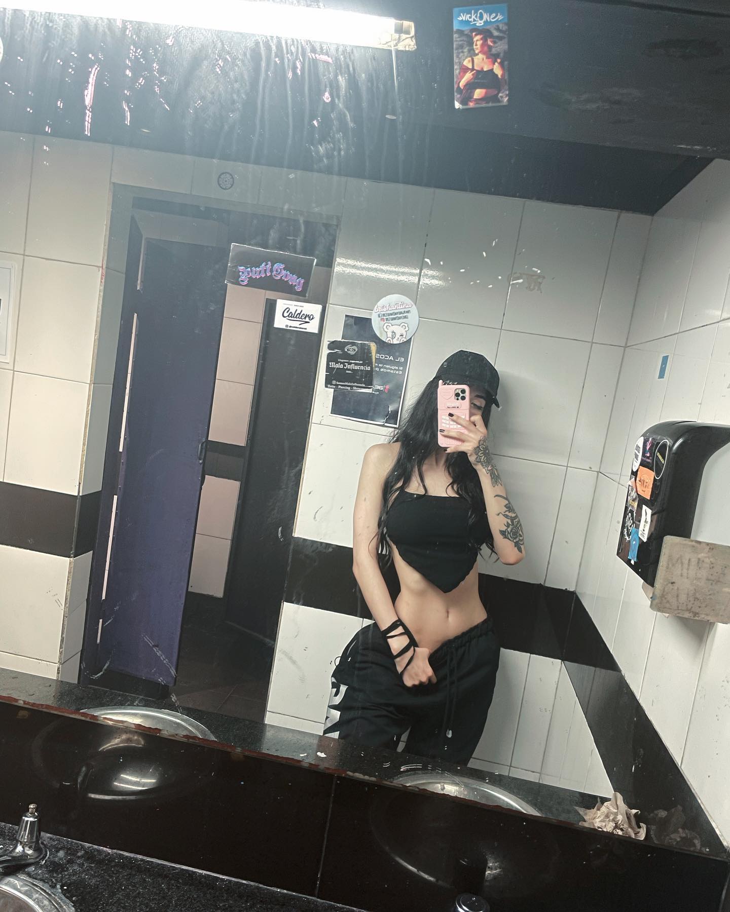 shunli__mei instagram image archive image