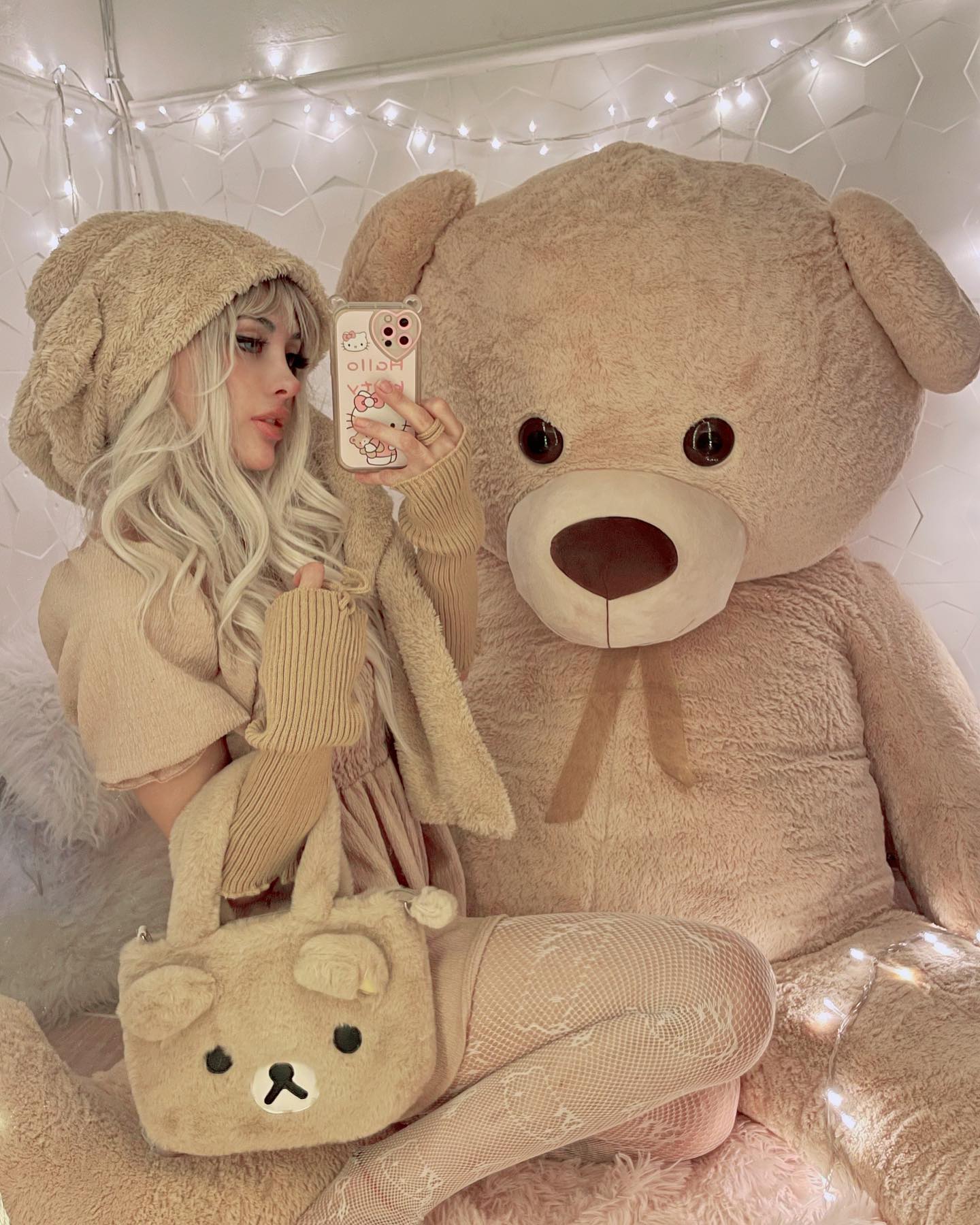 shunli__mei instagram image archive image