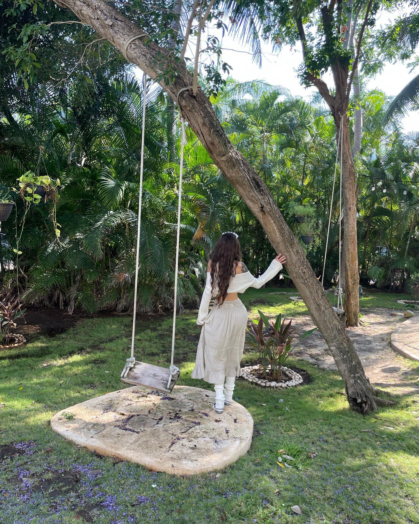 shunli__mei instagram image archive image