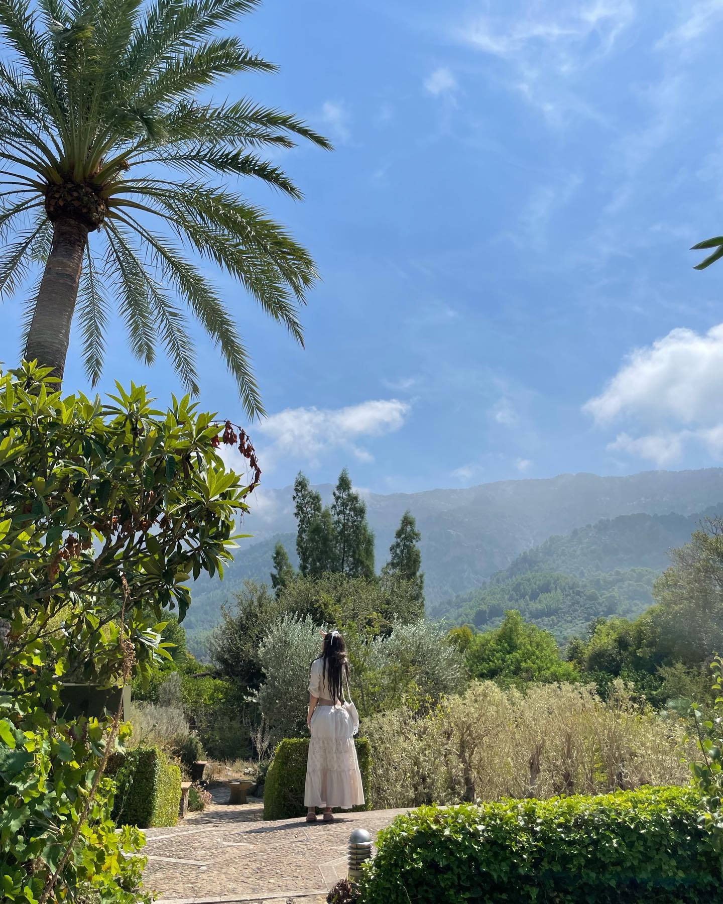 shunli__mei instagram image archive image