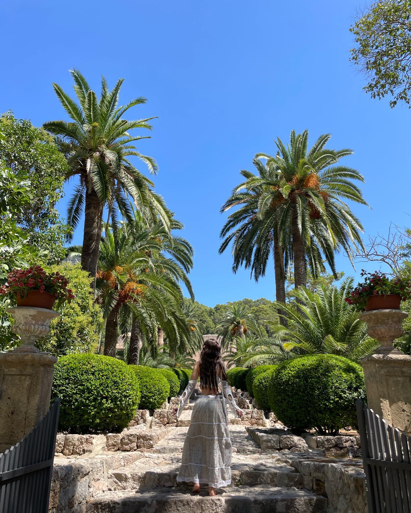 shunli__mei instagram image archive image