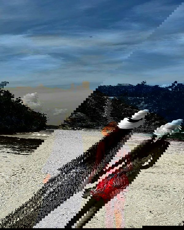 shunli__mei image ~ Altpins