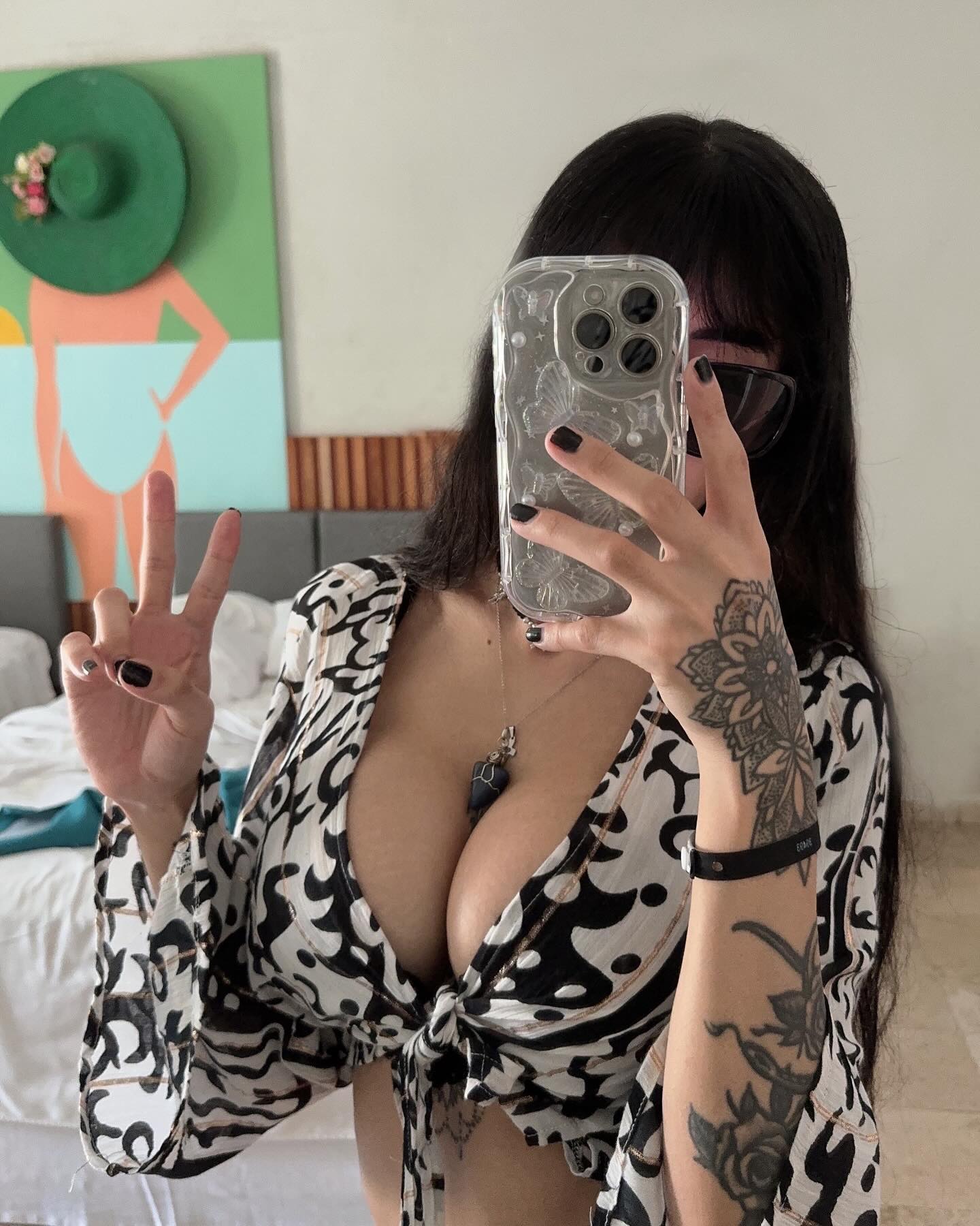 shunli__mei instagram image archive image