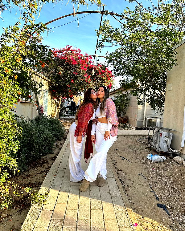 siel_pinto instagram image archive image
