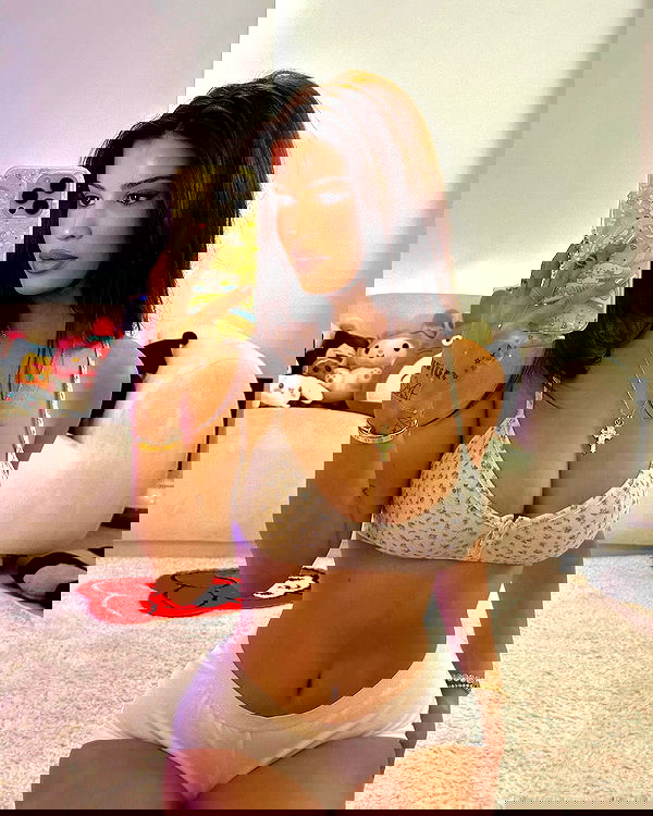 sincerelyjuju sincerelyjuju archive image