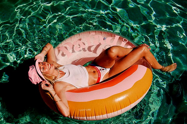 sirenamag instagram image archive image