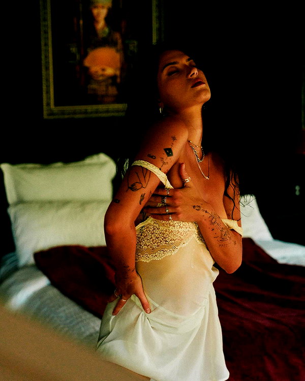 sirenamag instagram image archive image