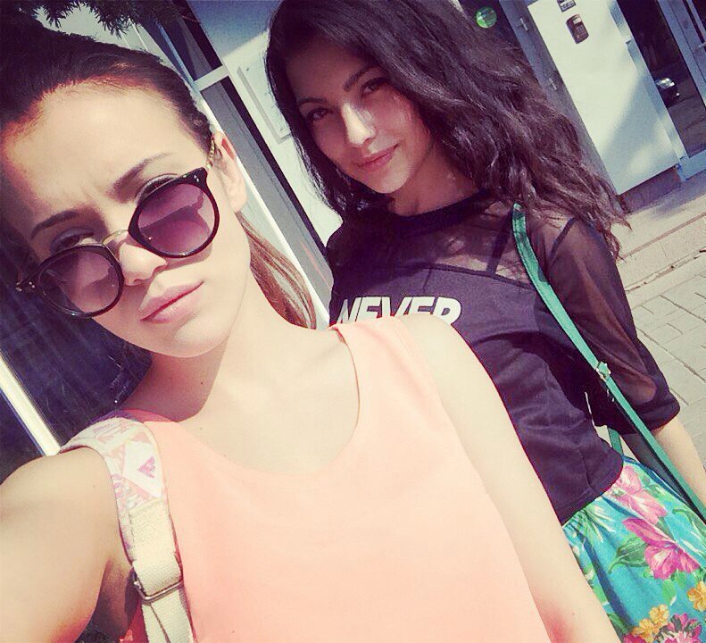 siyamore_ instagram image archive image