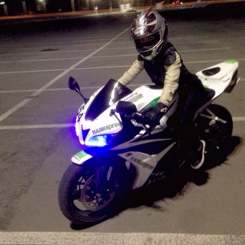 siyamore_ instagram image archive image