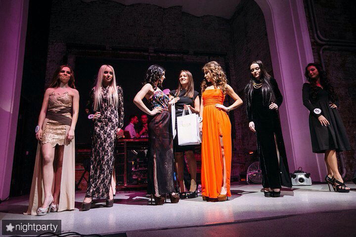 siyamore_ instagram image archive image