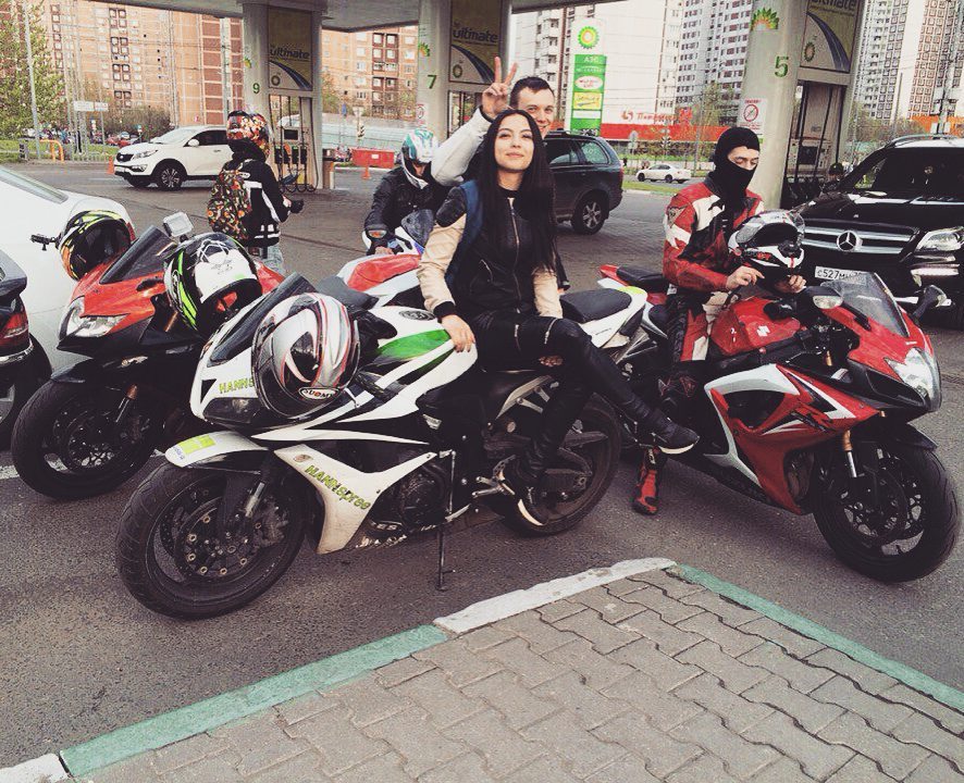 siyamore_ instagram image archive image