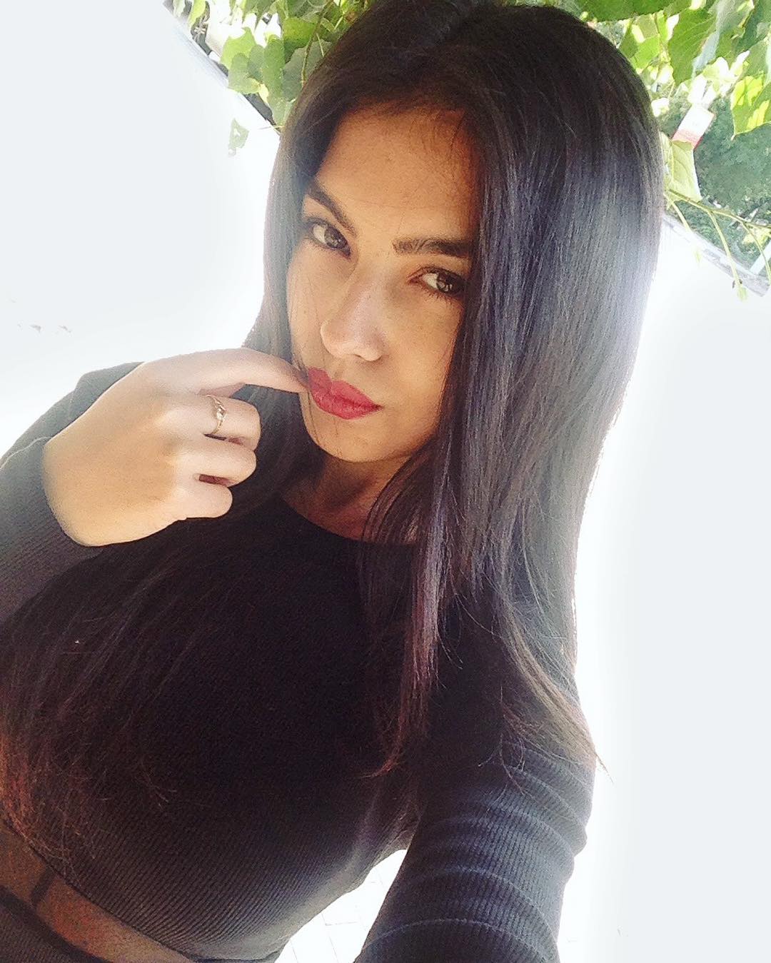 siyamore_ instagram image archive image