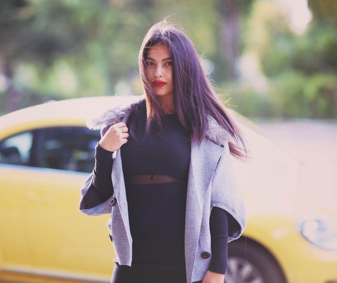 siyamore_ instagram image archive image