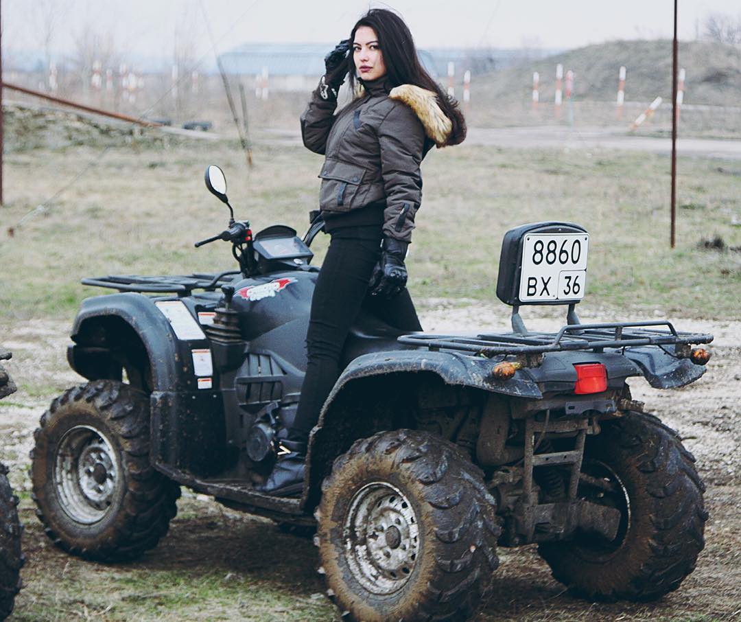 siyamore_ instagram image archive image