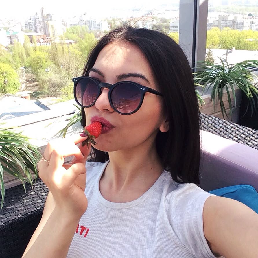 siyamore_ instagram image archive image