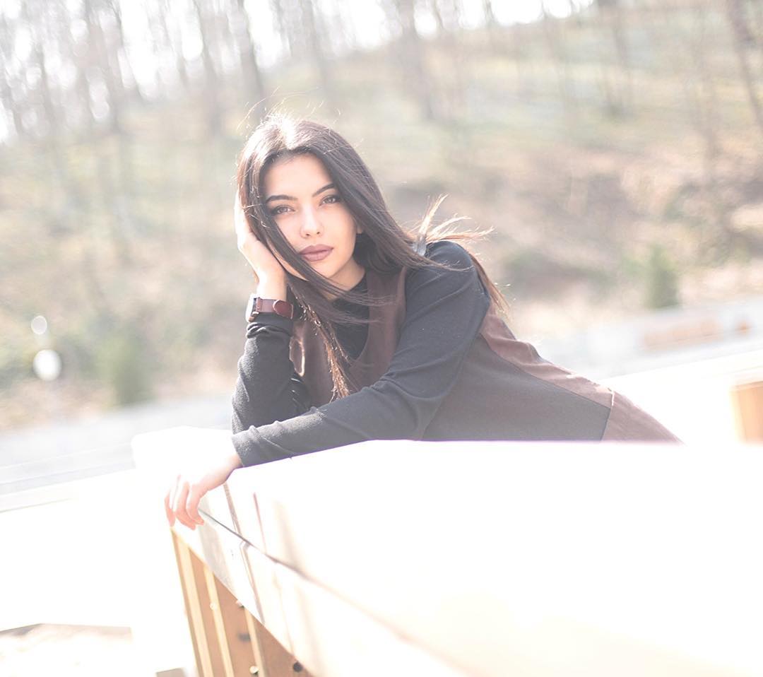 siyamore_ instagram image archive image