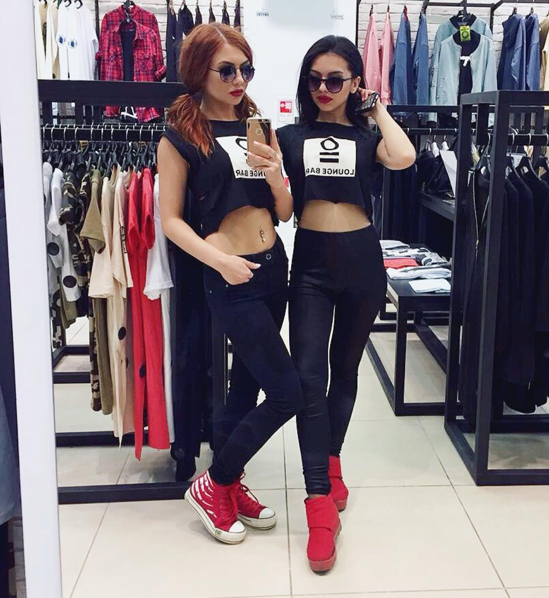 siyamore_ instagram image archive image