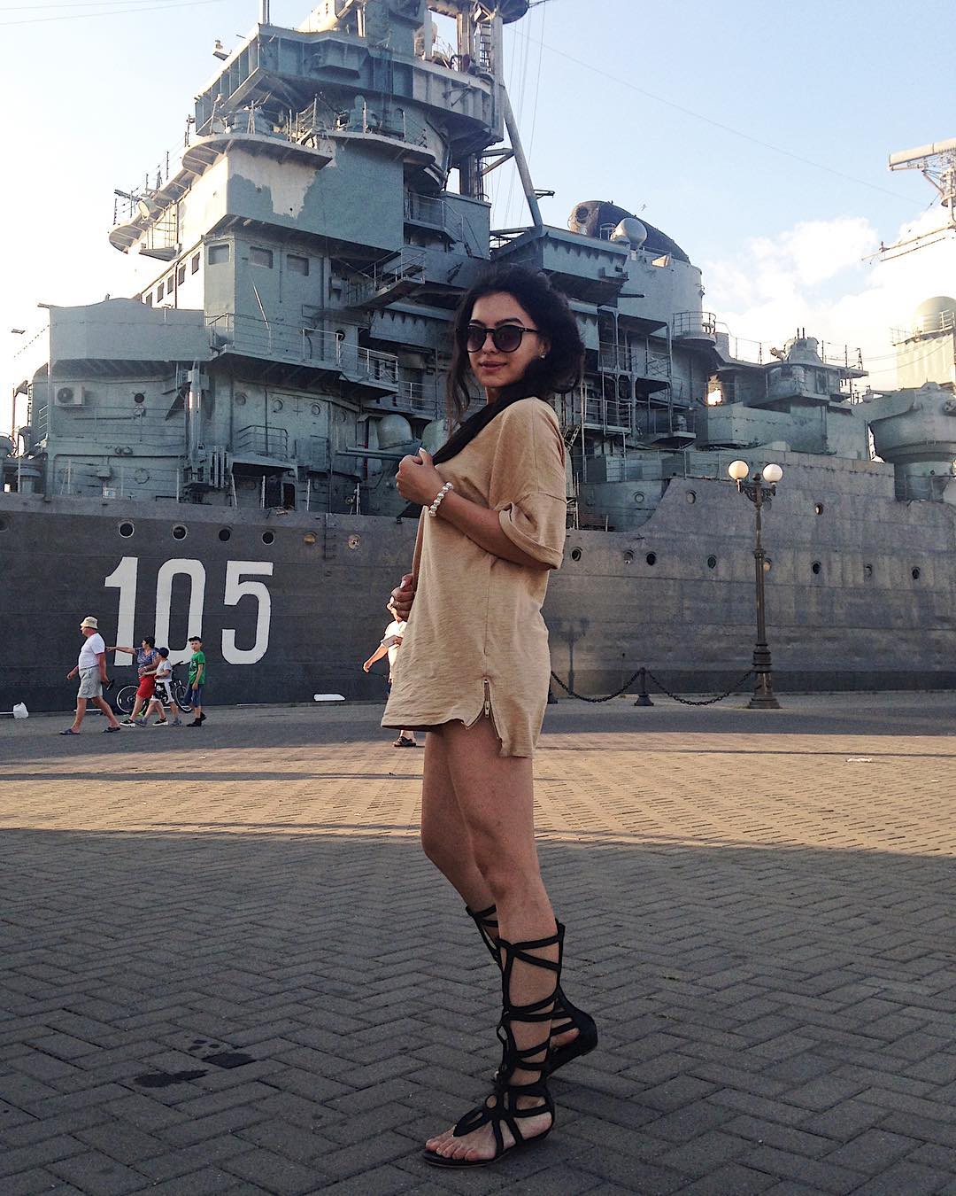 siyamore_ instagram image archive image