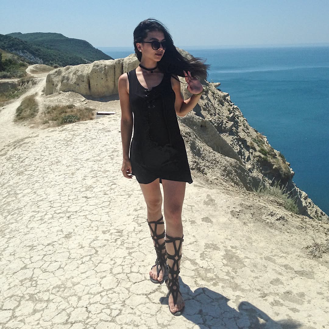 siyamore_ instagram image archive image