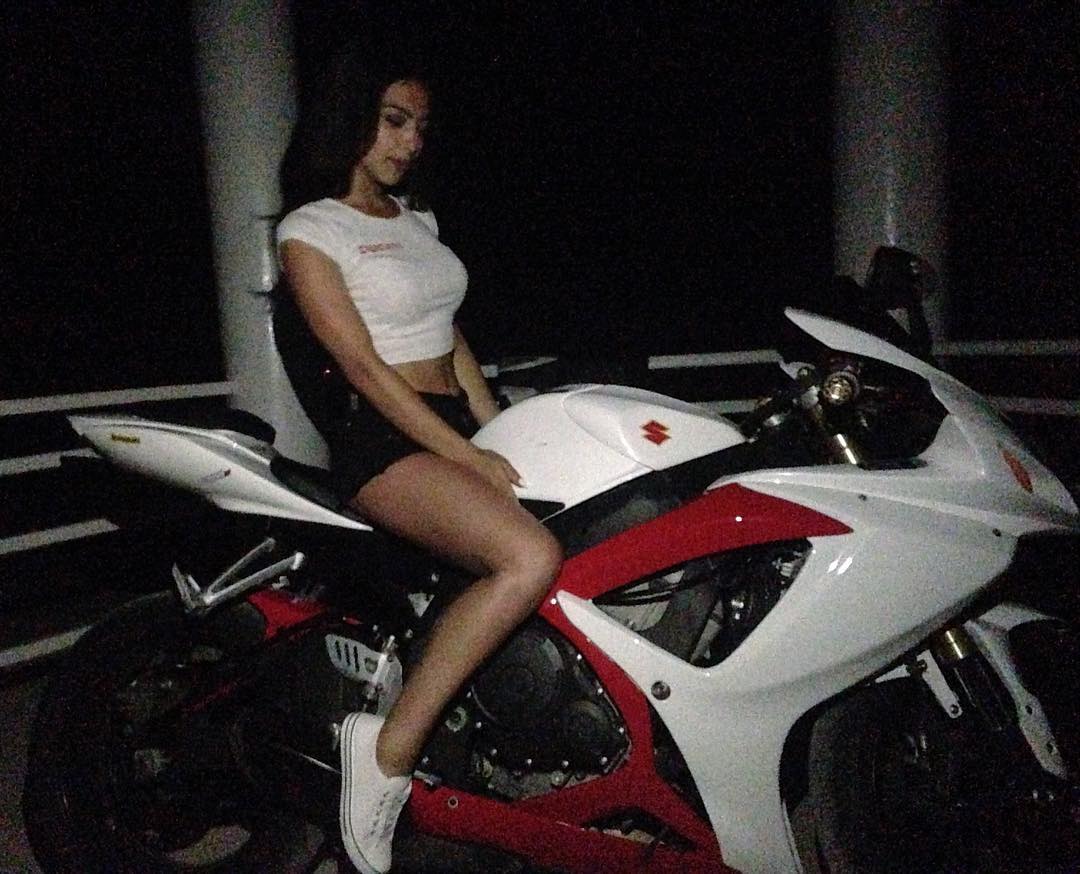 siyamore_ instagram image archive image