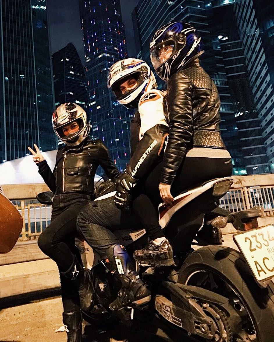 siyamore_ instagram image archive image