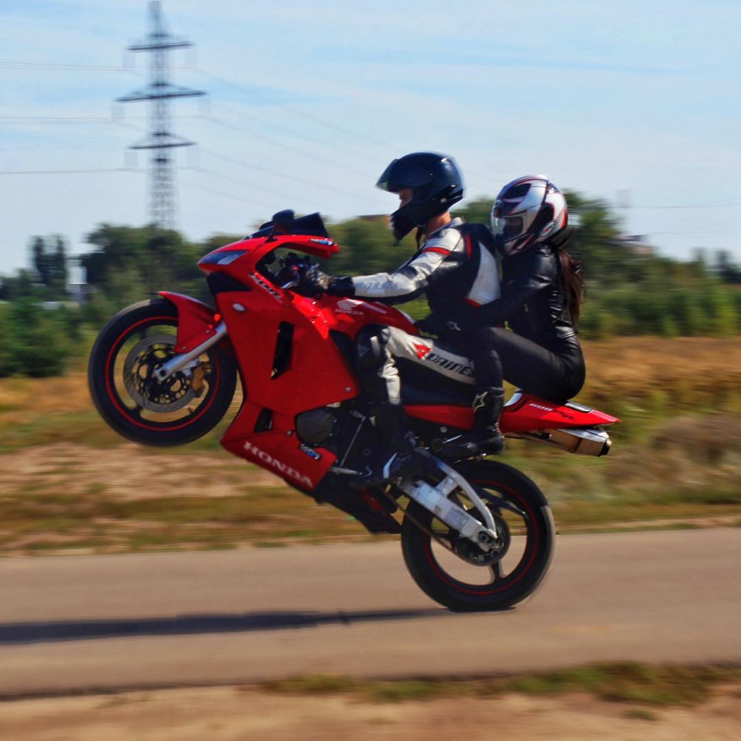 siyamore_ instagram image archive image