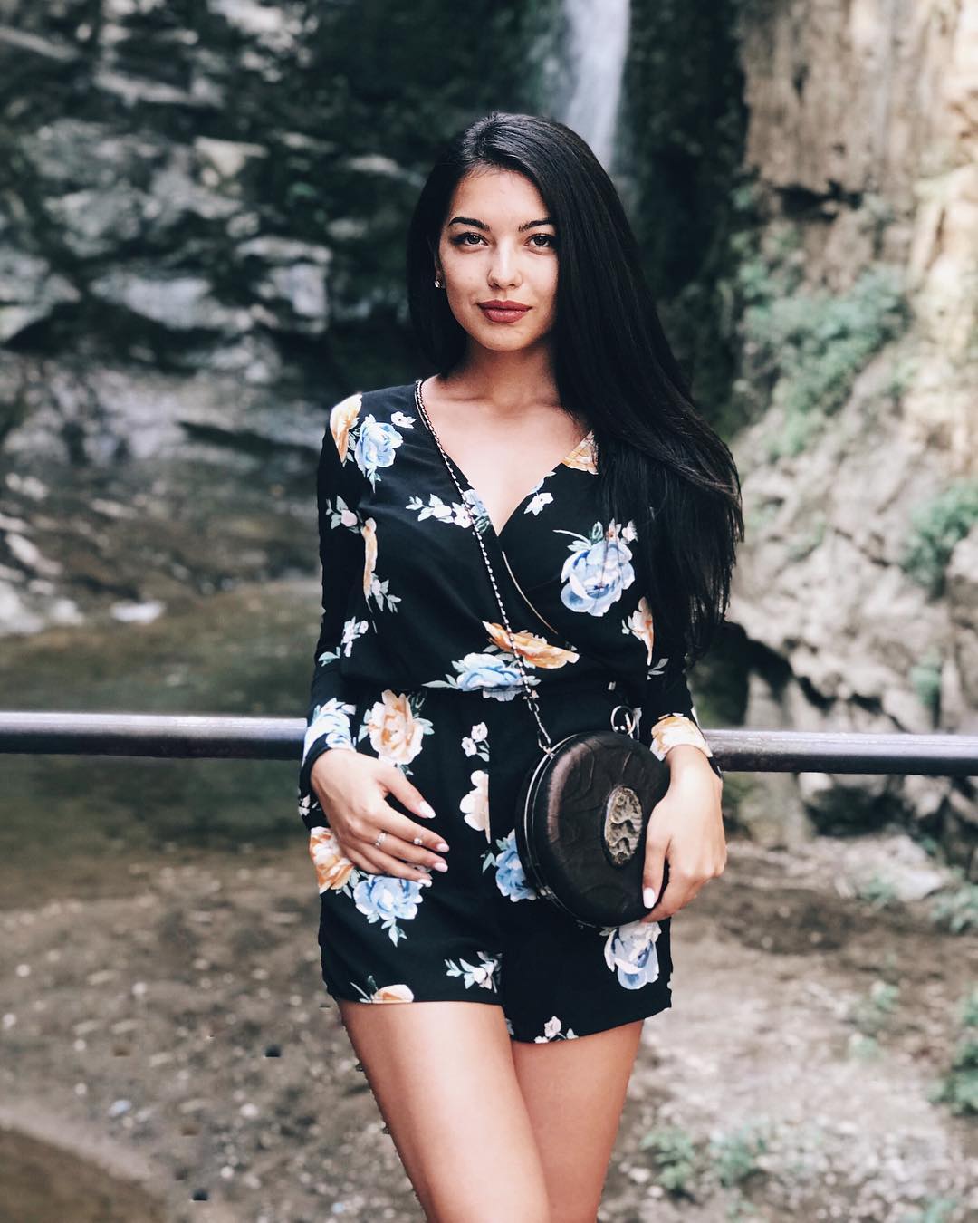 siyamore_ instagram image archive image