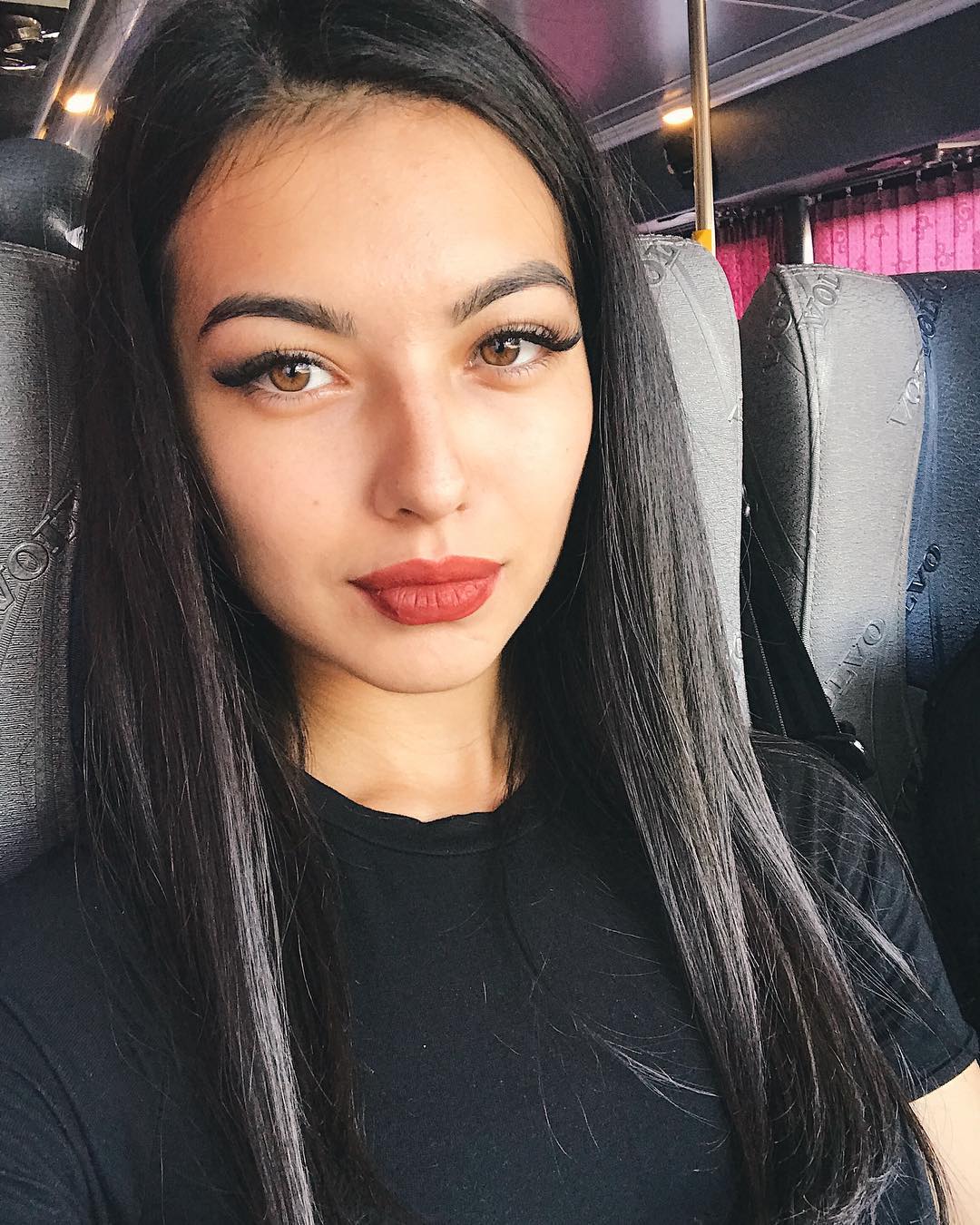 siyamore_ instagram image archive image