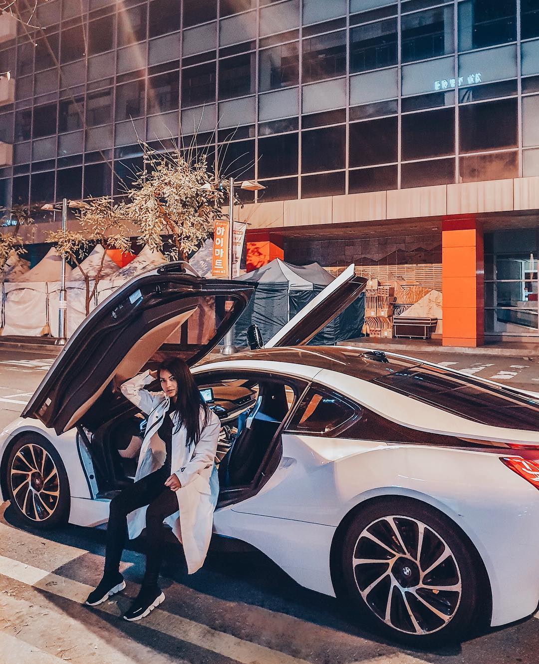 siyamore_ instagram image archive image