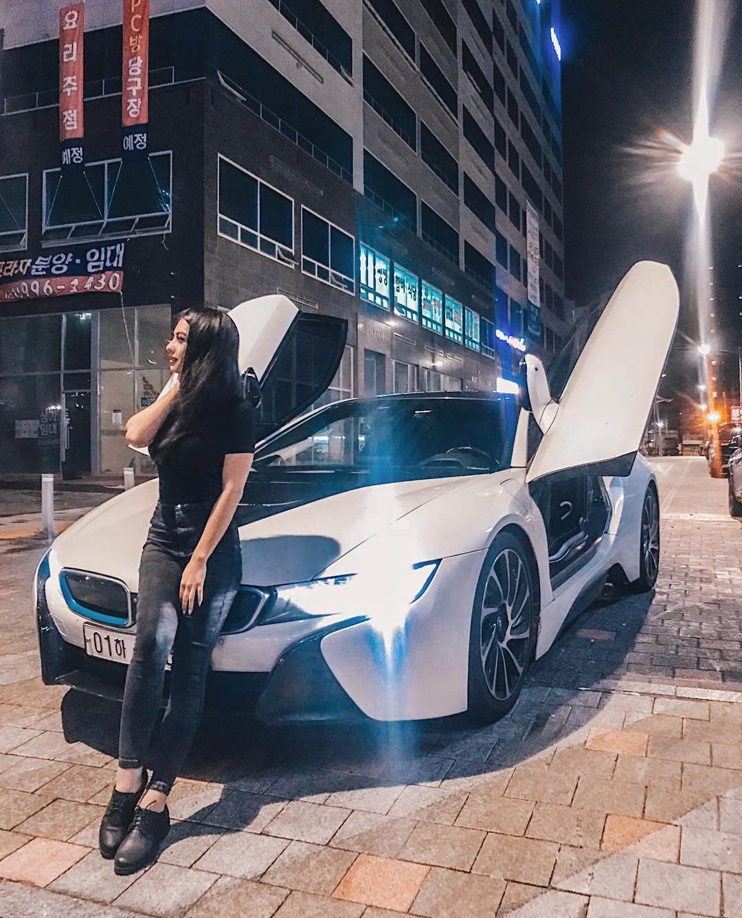 siyamore_ instagram image archive image