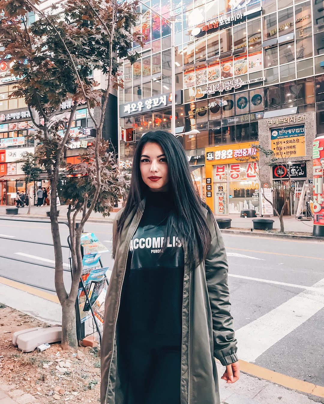 siyamore_ instagram image archive image