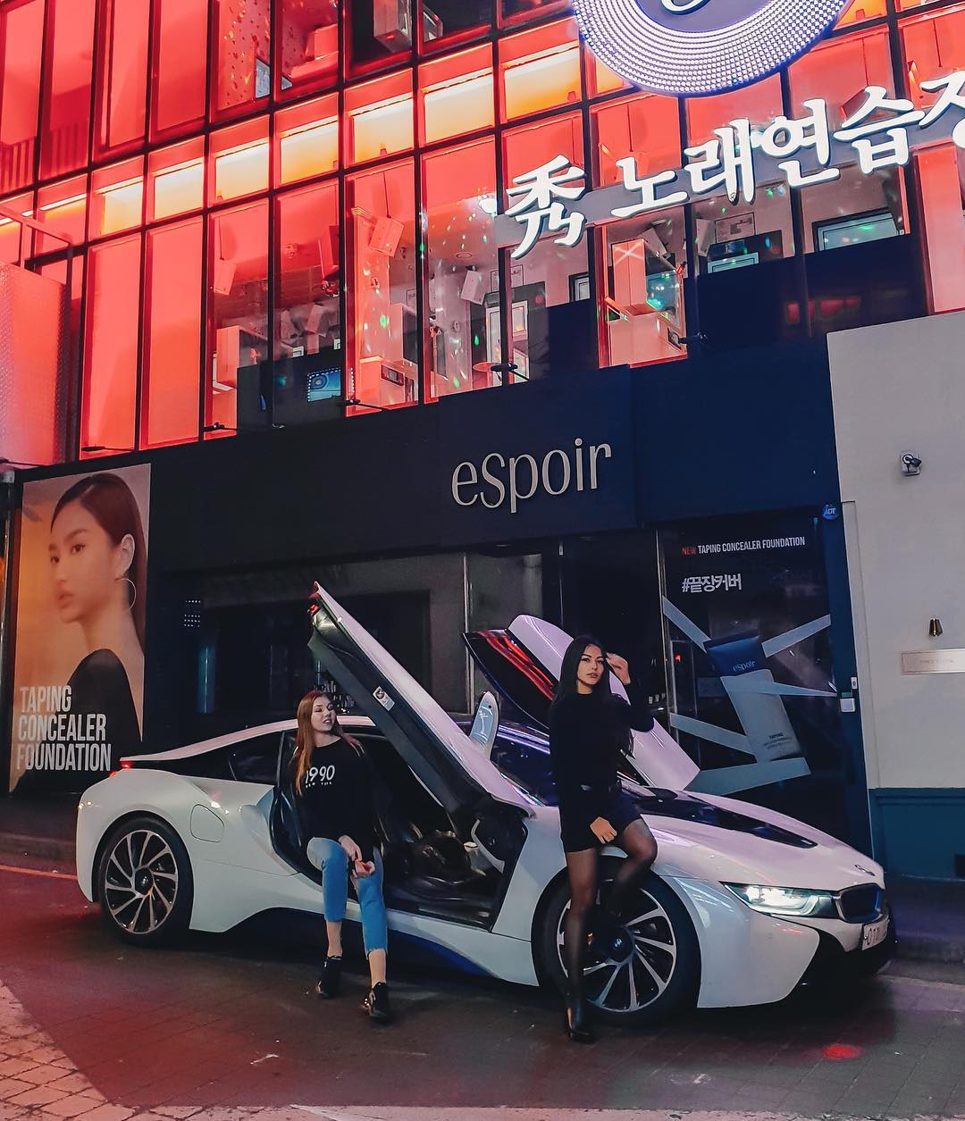 siyamore_ instagram image archive image