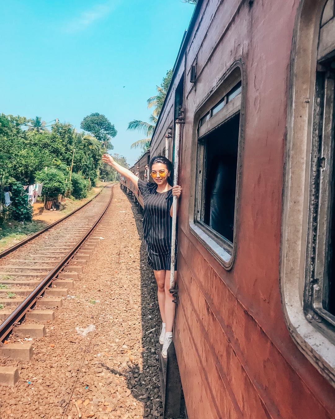 siyamore_ instagram image archive image