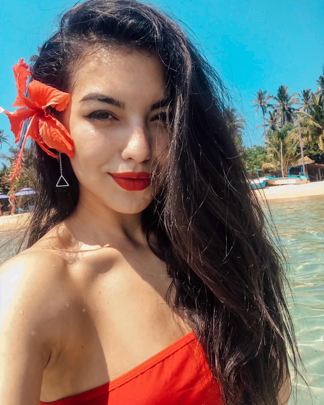 siyamore_ instagram image archive image