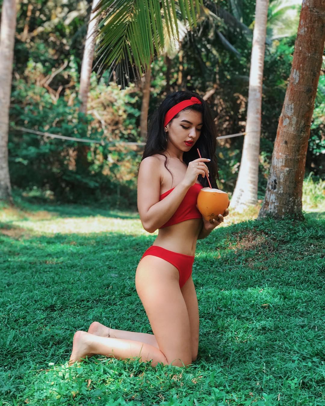 siyamore_ instagram image archive image