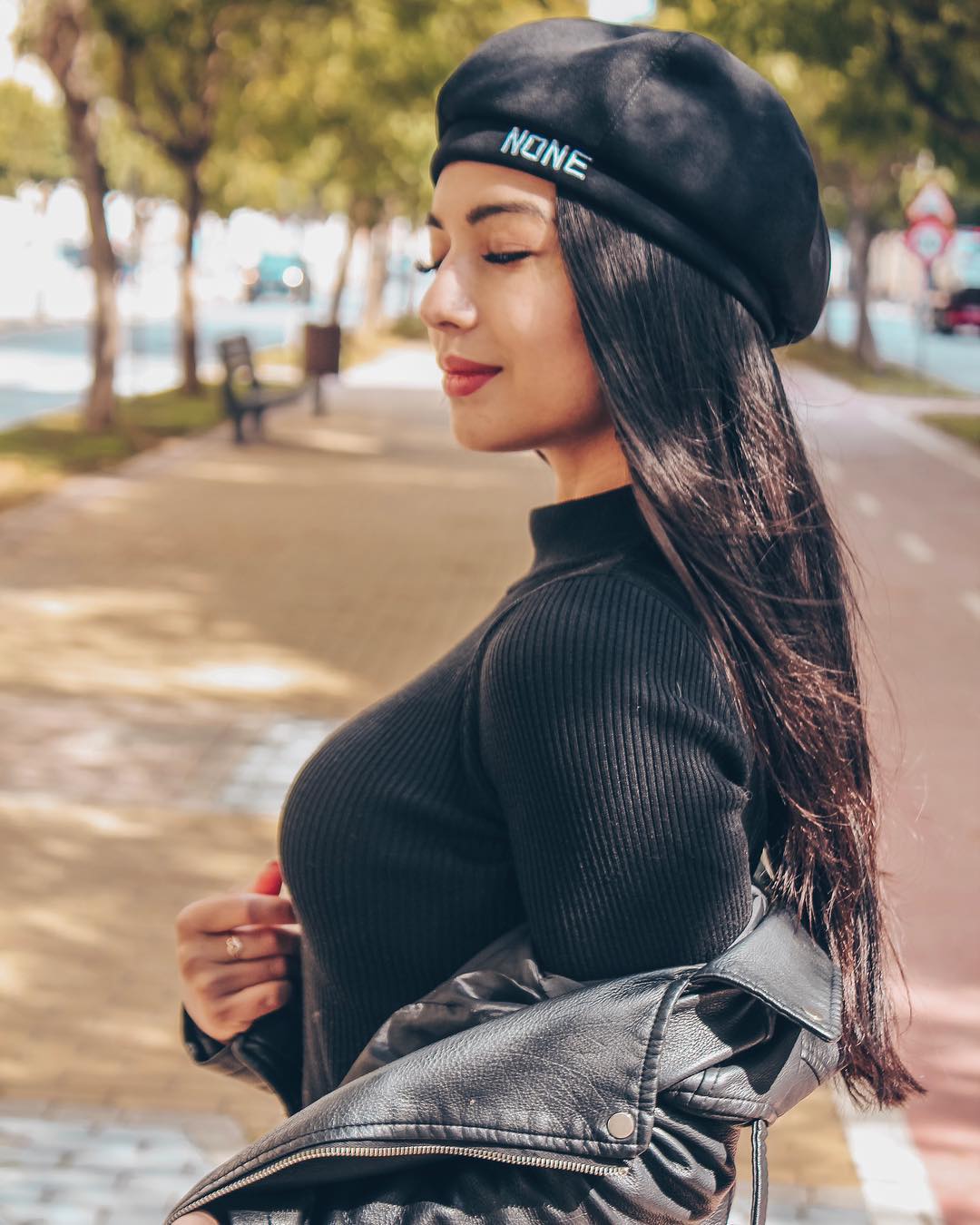 siyamore_ instagram image archive image