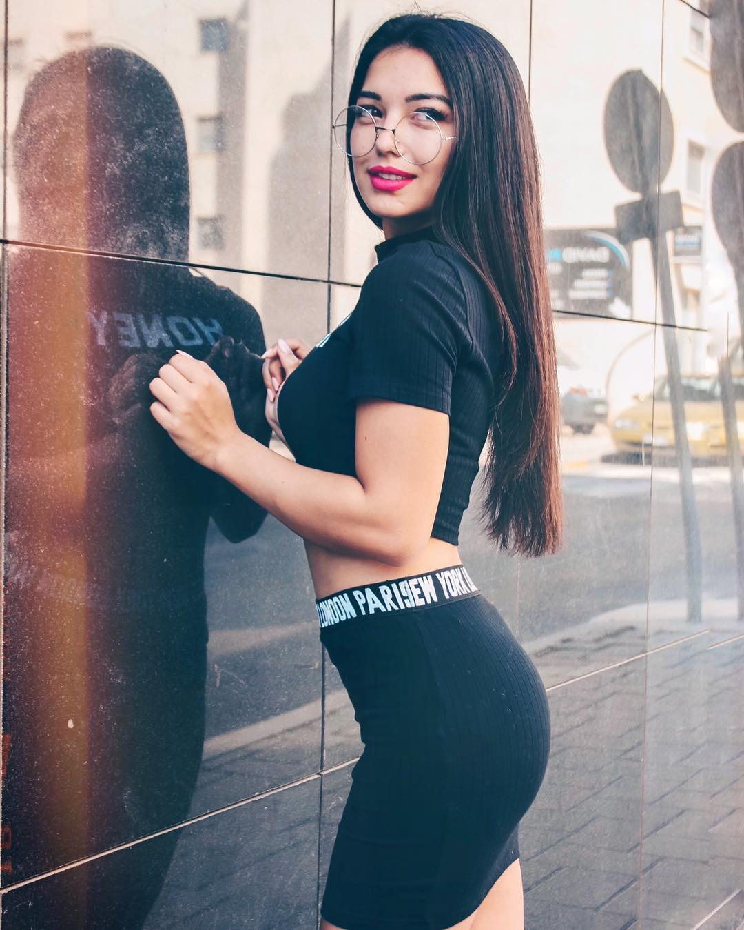 siyamore_ instagram image archive image