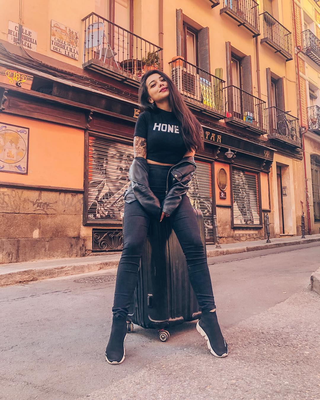 siyamore_ instagram image archive image