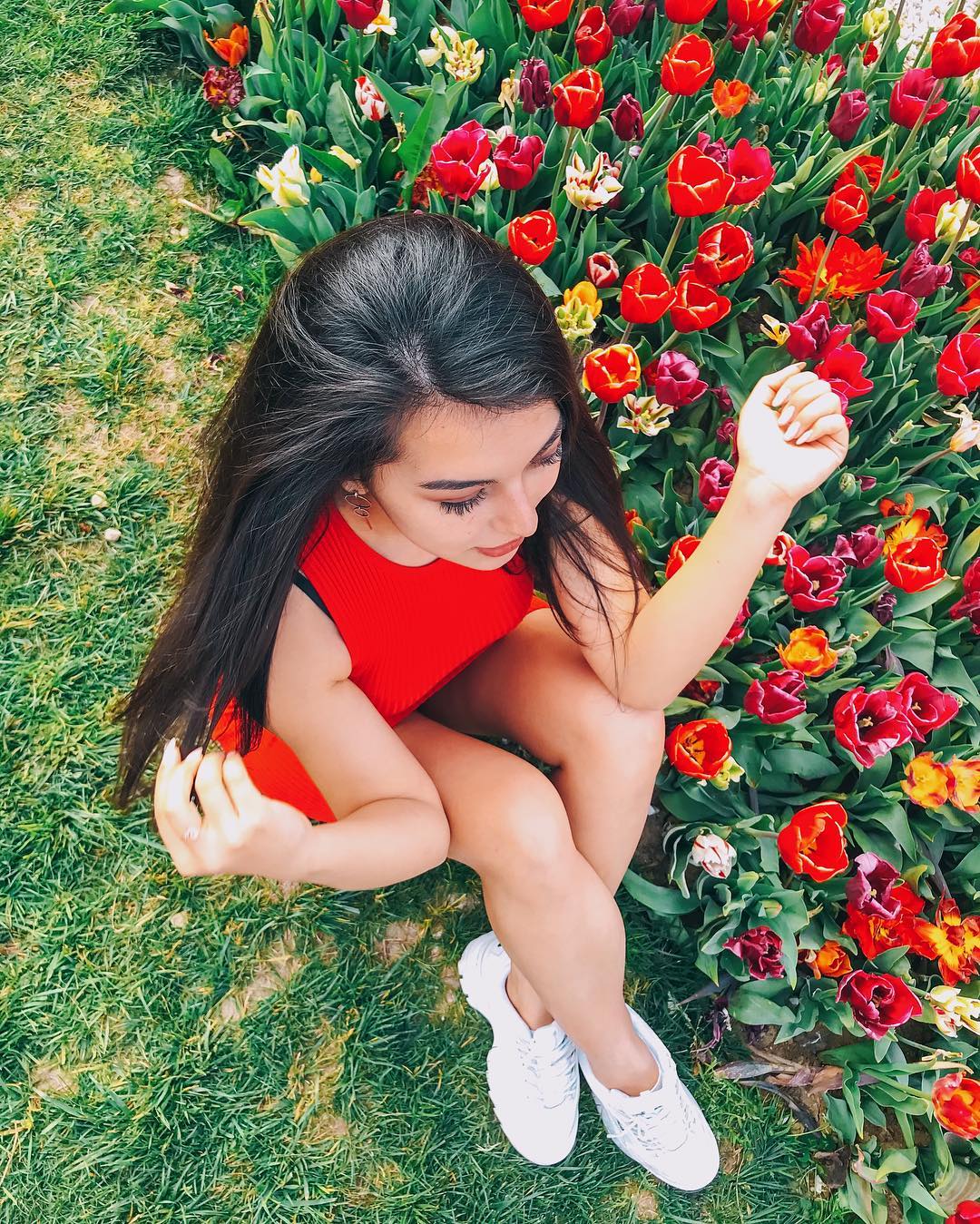 siyamore_ instagram image archive image