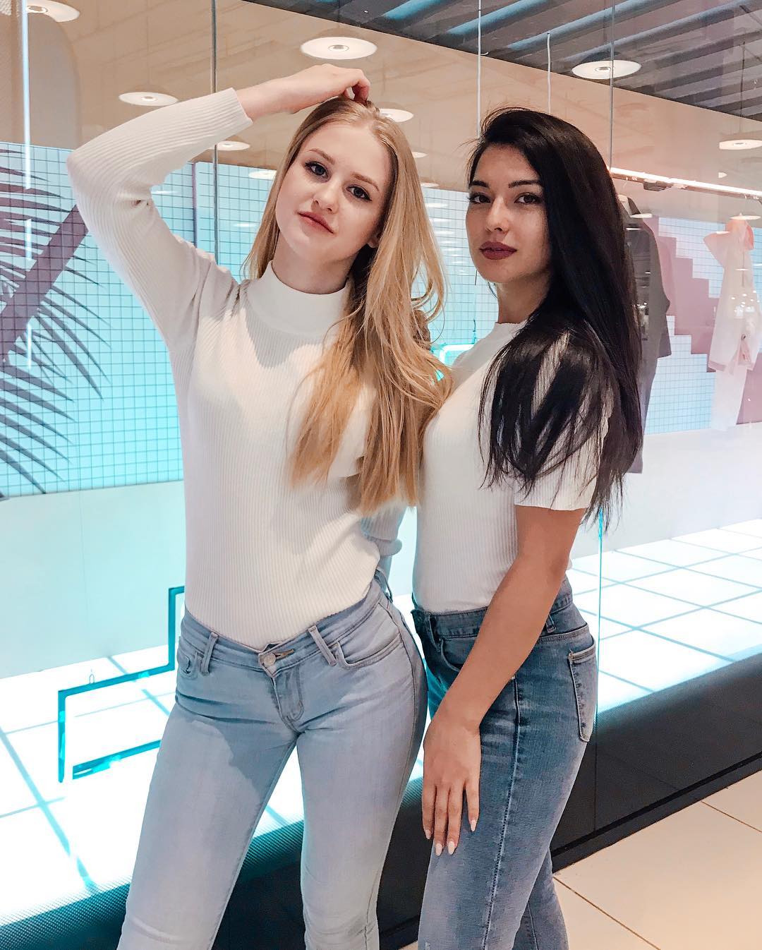 siyamore_ instagram image archive image