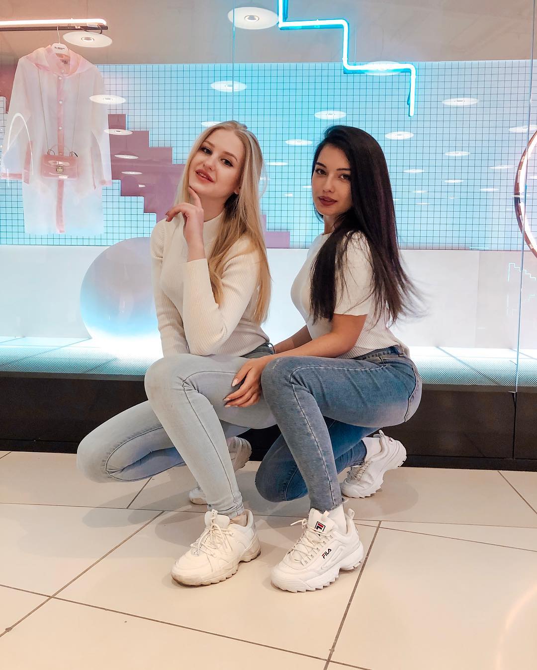 siyamore_ instagram image archive image