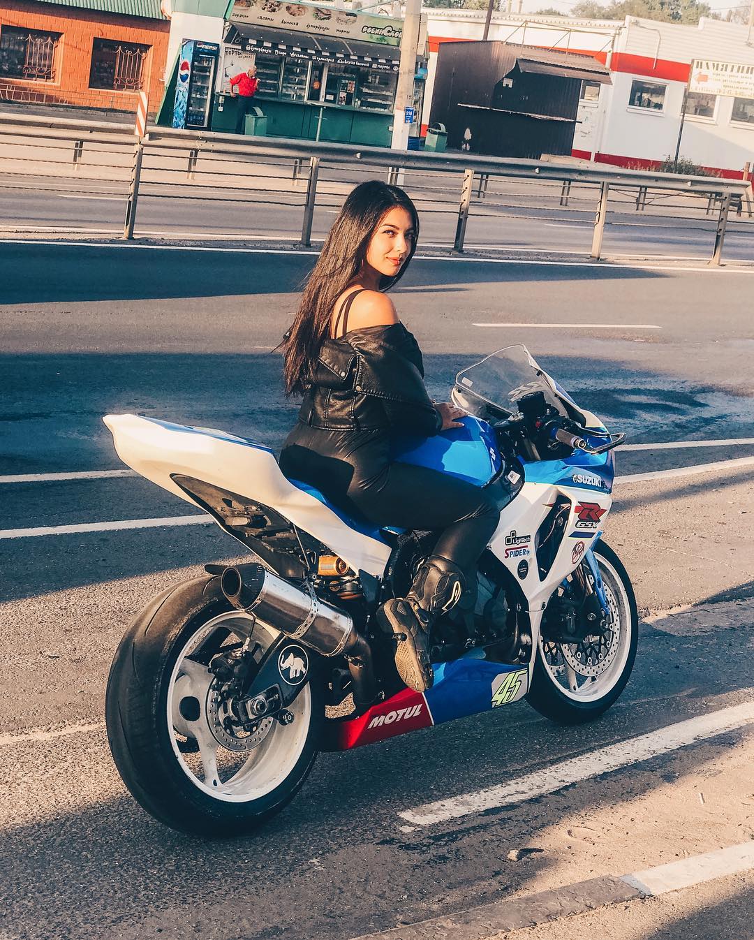 siyamore_ instagram image archive image