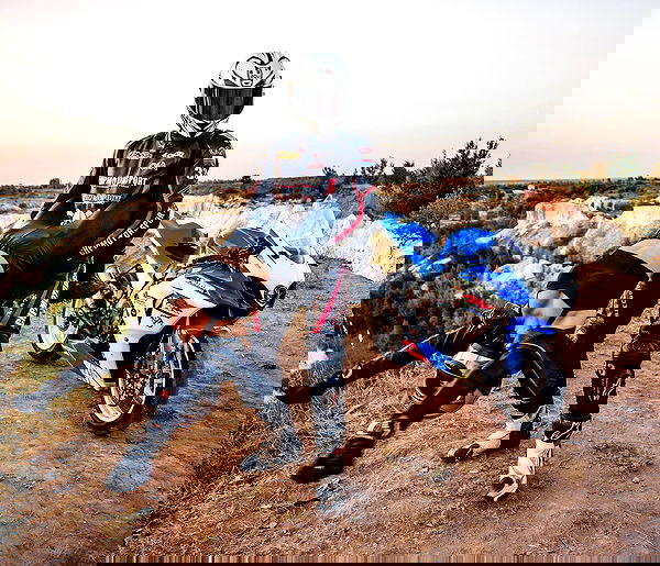 siyamore_ image ~ Altpins