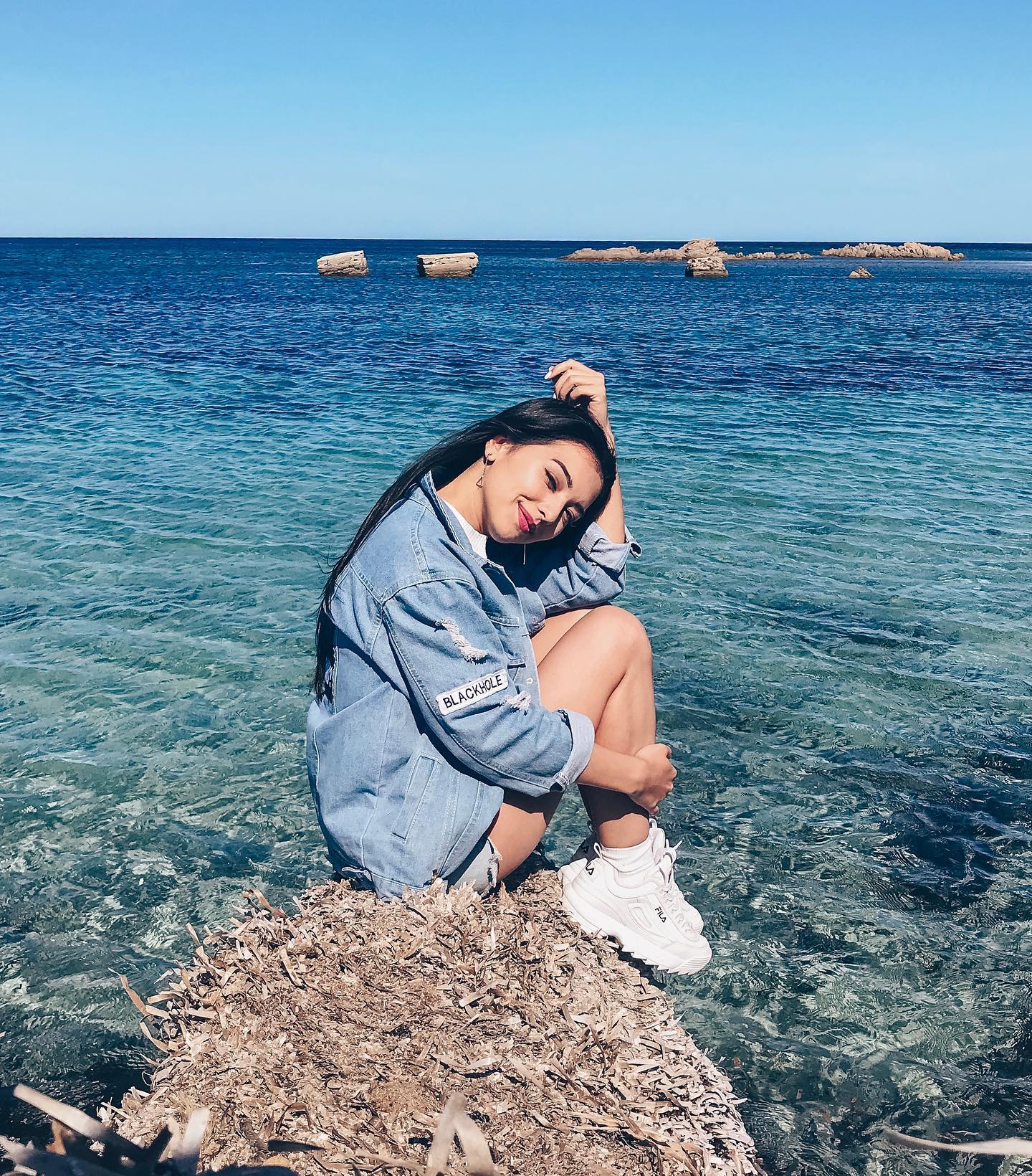 siyamore_ instagram image archive image