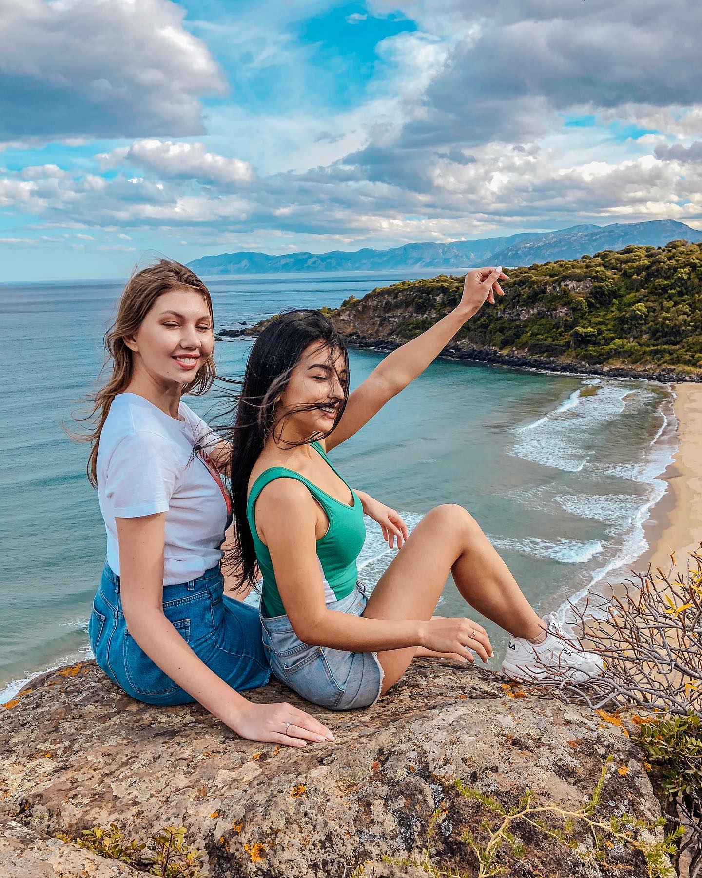 siyamore_ instagram image archive image