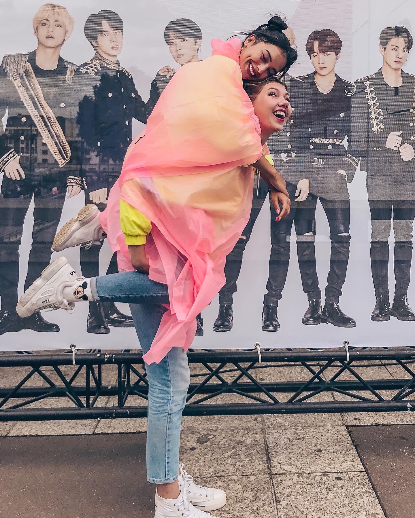 siyamore_ instagram image archive image