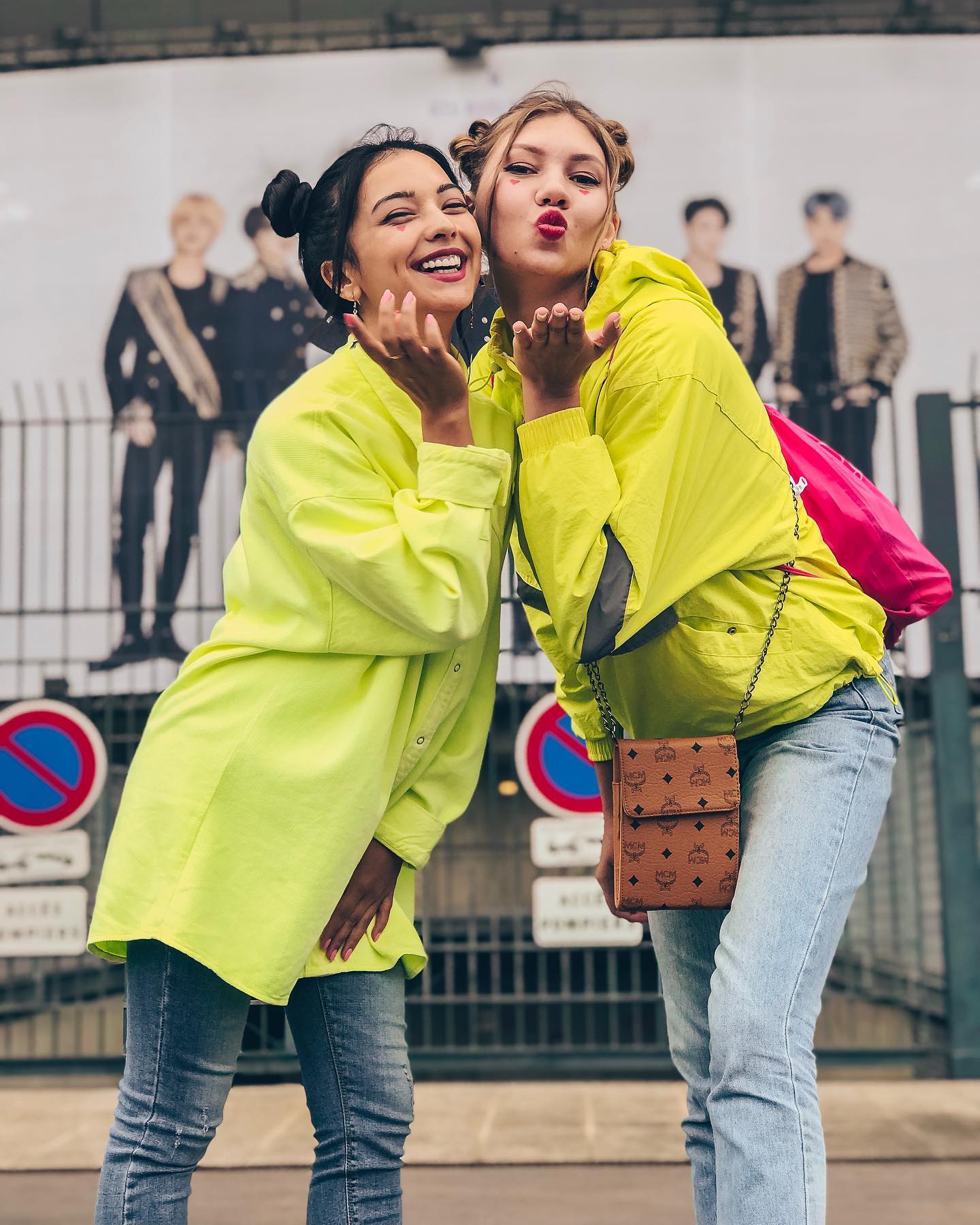 siyamore_ instagram image archive image