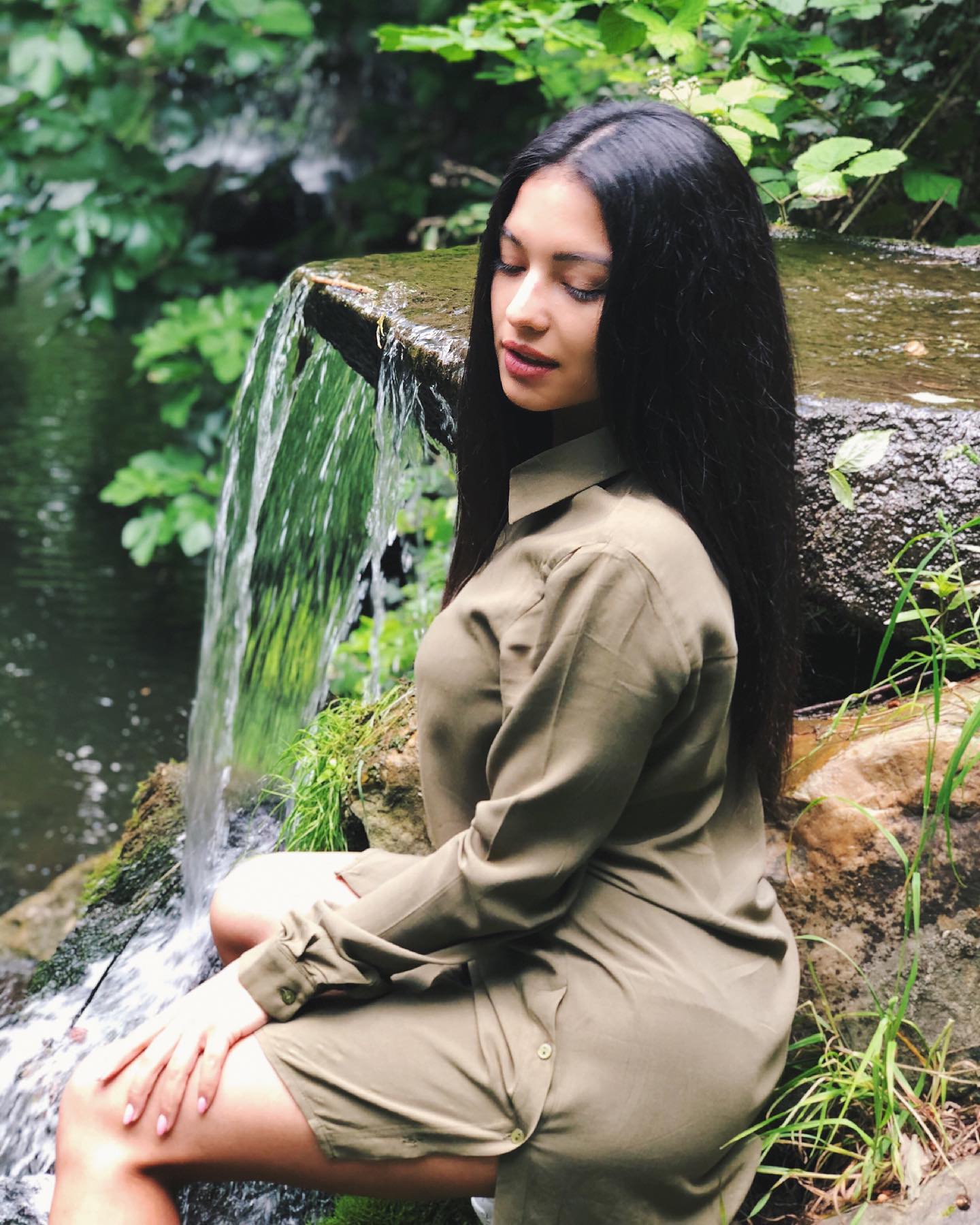 siyamore_ instagram image archive image