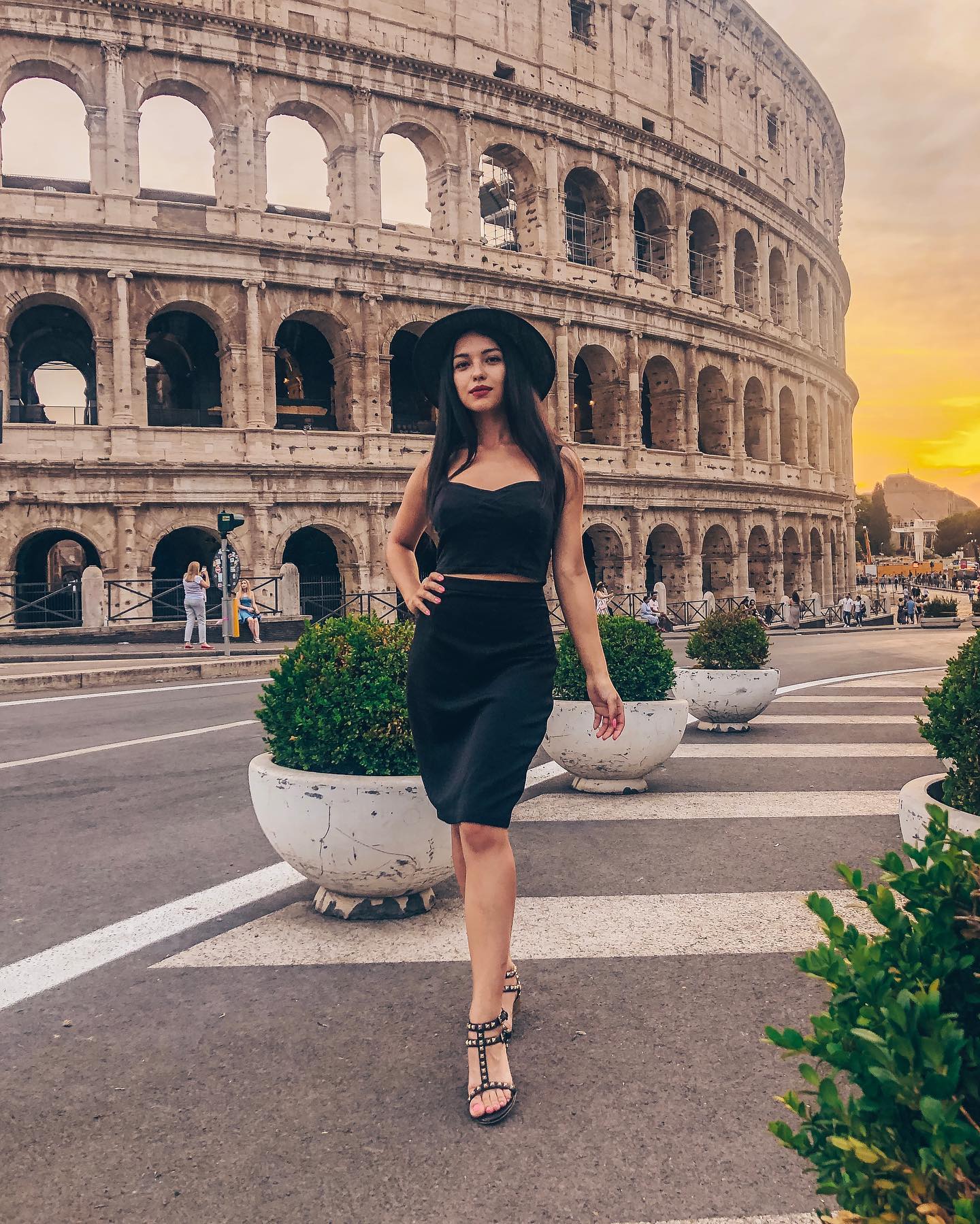 siyamore_ instagram image archive image